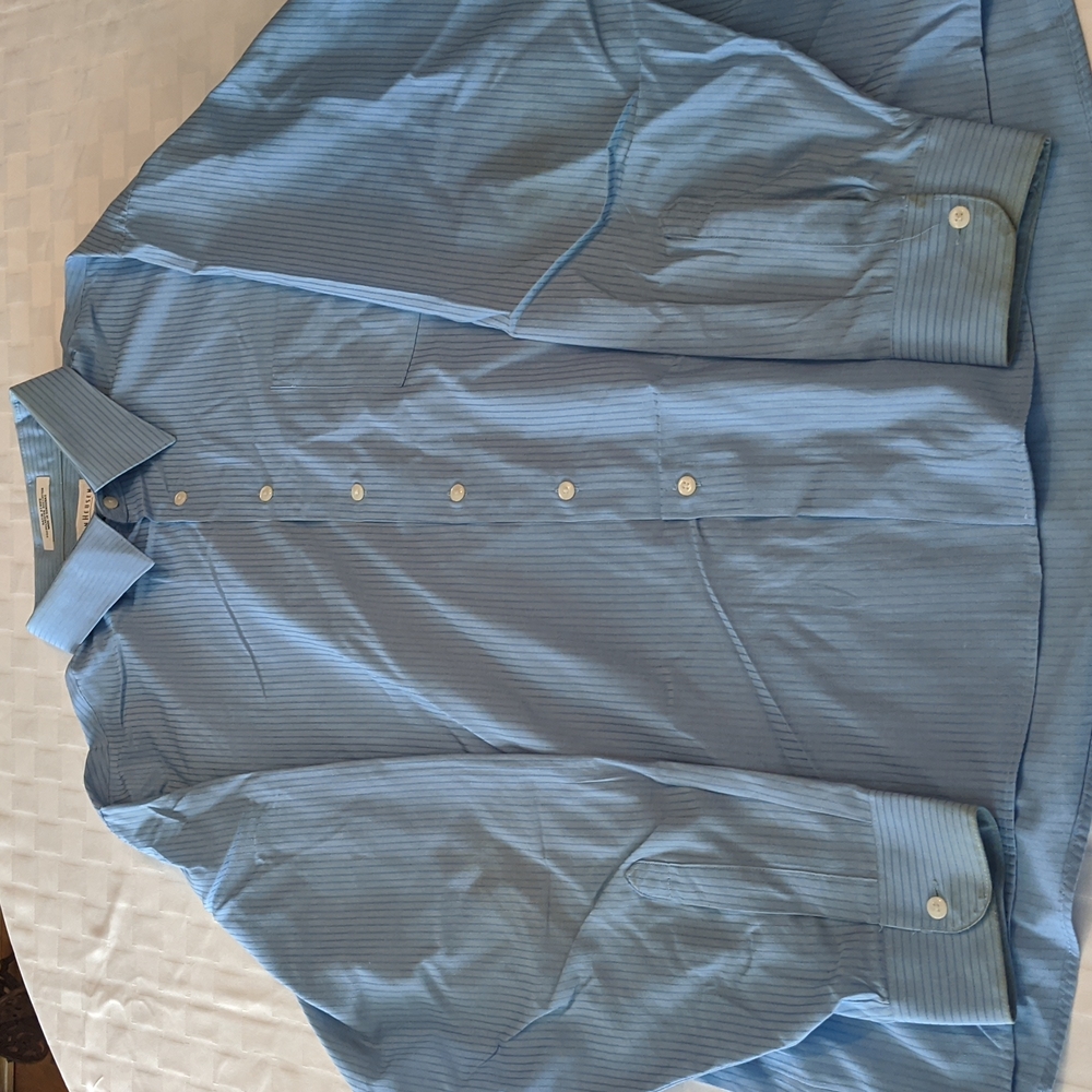 Van Heusen Satin Stripe Light Blue Dress Shirt 18 36/37